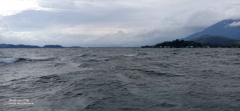 Foto: Angin Barat di Danau Sentani/Sumber: Dokumen Pribadi