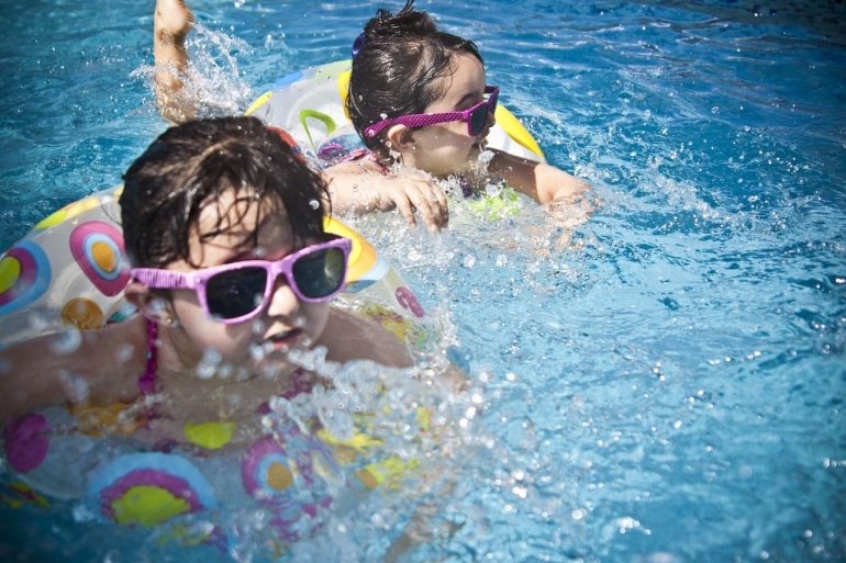 ilustrasi berenang selain bisa menyehatkan badan konon bisa bikin awet muda. Foto: pixabay.com