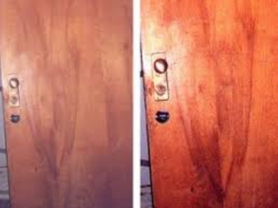 Dua pintu kamar Condie Cunningham yang dicopot | Sumber: www.mikesirota.com