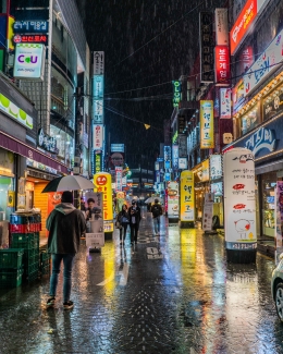 Suasana kota Seoul, Korea Selatan pada malam hari ( pexels.com  )
