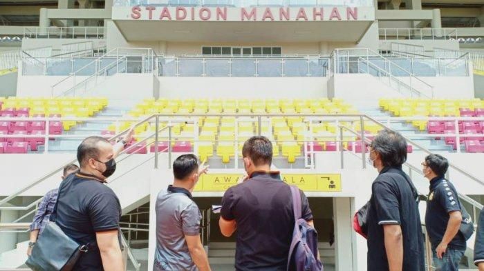 Inspeksi Stadion Manahan jelang pembukaan Liga 1 2021 (dok: PSSI)