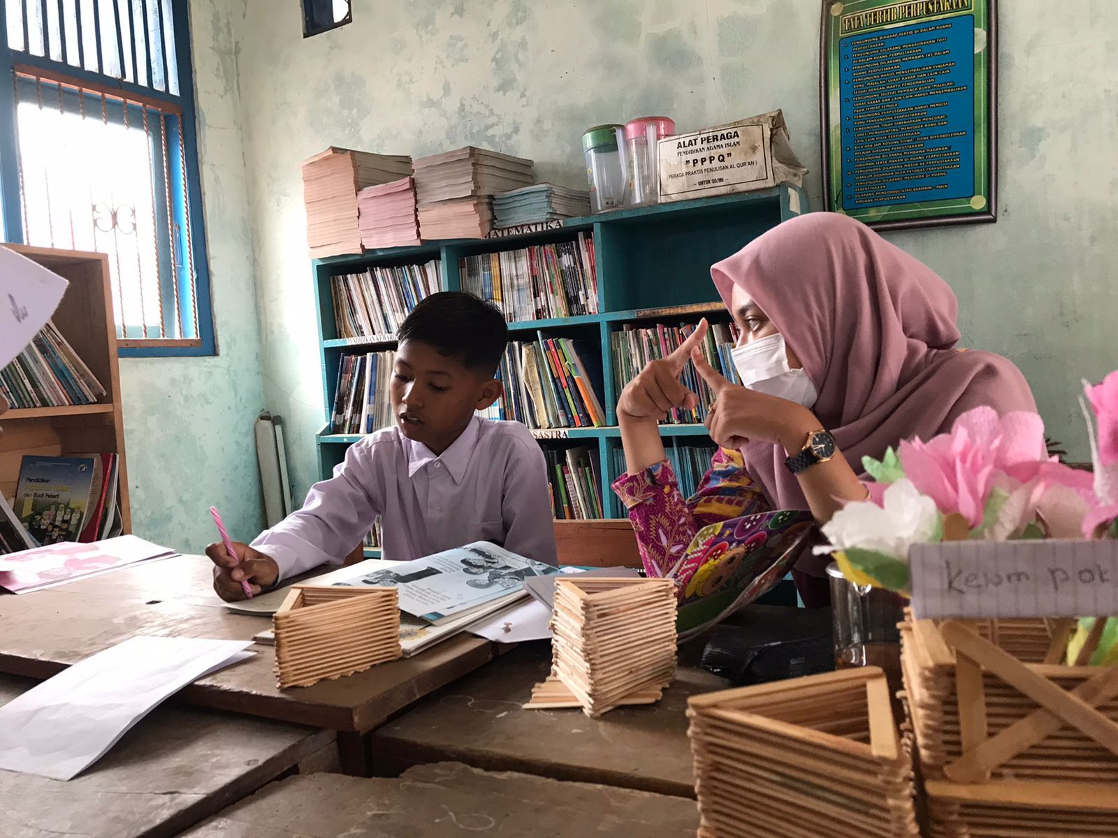 Program Bimbingan Literasi Dalam Rangka Meningkatkan Minat Baca Siswa ...