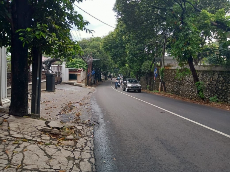 Salah satu sudut di Jalan Margasatwa, Jakarta Selatan. | Sumber: Dokumentasi pribadi