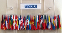 Bendera-bendera negara peserta OSCE (OSCE/Mikhail Evstafiev)