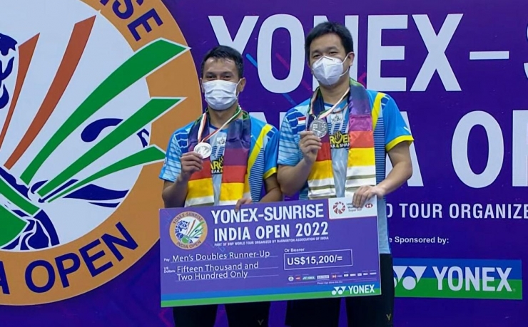 Mohammad Ahsan/Hendra Setiawan yang merupakan ganda putra Indonesia yang berhasil meraih runner-up India Open 2022 | Sumber: BWF