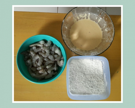 Persiapan bahan membuat Udang Goreng Tepung