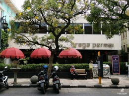 Restoran Braga Permai yang legendaris di Jl. Braga No. 58, Bandung. Sumber: dokumentasi pribadi