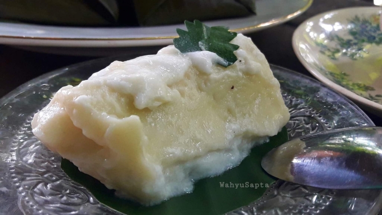 Kue Mento adalah salah satu kudapan warisan kuliner Indonesia. | Foto: Wahyu Sapta.