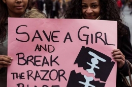 Protes terhadap praktik sunat perempuan di Madrid, Spanyol.| Sumber: DW Indonesia via Kompas.com