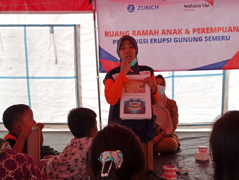 Pendampingan bersama Wahana Visi Indonesia terkait Kesehatan Gizi dan Mulut