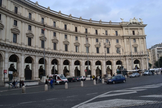 Salah satu sudut kota Roma yang tampak unik_Dok foto pribadi