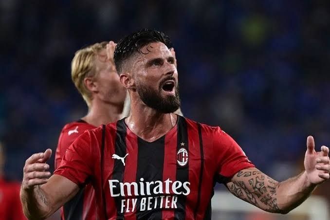 Olivier Giroud, penyerang nomor 9 Milan saat ini | Sumber: Kompas.com