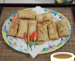 Sajian martabak tahu olahan pertama kali. Dokumen yuliyanti