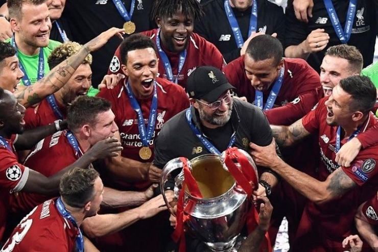 Ketika Jurgen Klopp merayakan juara Liga Champions di Liverpool di tahun 2019. Foto:AFP/Oscar Del Pozo via Kompas.com