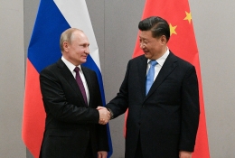 Vladimir Putin dan Xi Jinping. Foto: reuters.com