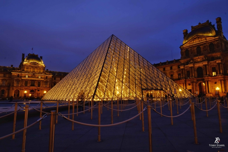Carrousel du Louvre, tempat pagelaran PFW. Sumber: dokumentasi pribadi