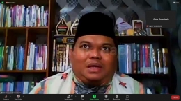 Ustadz Budi Jaya Putra S.Th.I, M.H. pemateri kajian keislaman Pemuda Akhir Zaman yang diadakan BEM FEB Universitas Ahmad Dahlan (UAD) (Foto: Catur)