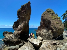 Pesona Keindahan Alam Di Laut Dan Darat Ambon Manise