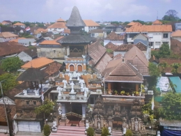 Area Luar Gereja Santo Yoseph (Sumber: Buku Pesona Inkulturasi Implementasi Arsitektur Tradisional Bali Bangunan Gereja Paroki St. Yoseph Denpasar)