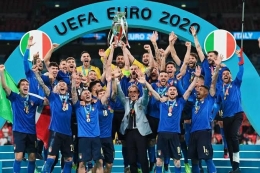 Azzurri Italia terancam gagal ke Piala Dunia 2022/ foto: UEFA.com