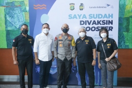 Wakapolda Metro Jaya Brigjen Pol Hendro Pandowo (tengah) didampingi Sekjen GRANAT Hillman Suaidy (kedua dari kanan) dan Direktur Human Capital GI - Dokpri