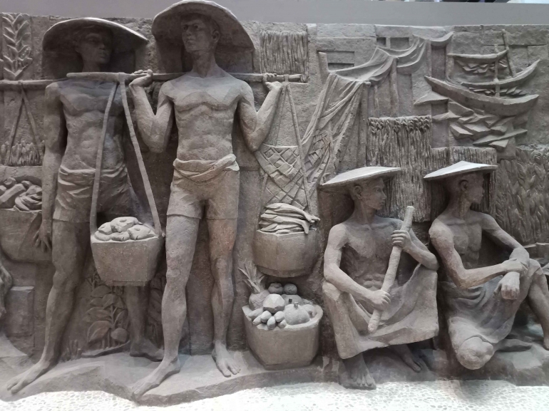 Relief di area Museum Sarinah (dokumen pribadi)