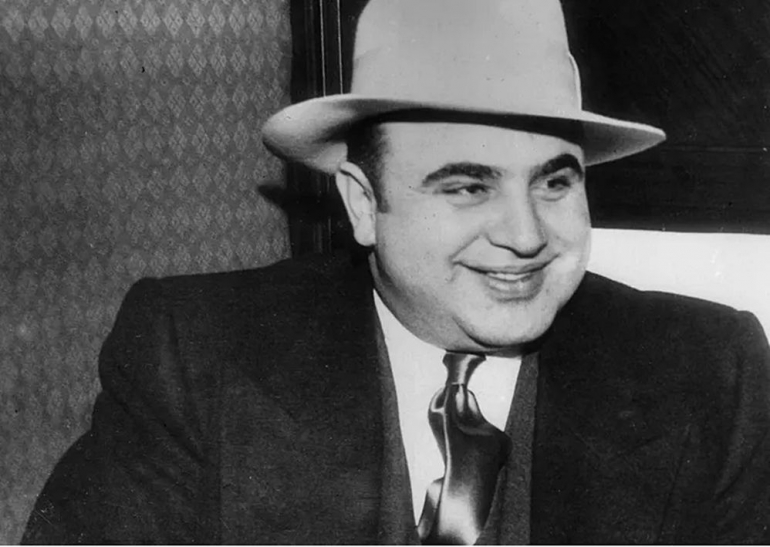 Al Capone. Sumber: PA/Getty Images via www.thoughtco.com
