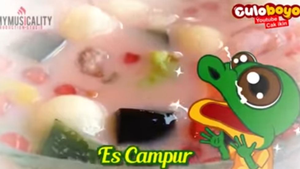 Boyo membayangkan aneka es dan minuman segar saat siang-siang berpuasa (sumber gambar: Youtube.com/Cak Ikin)