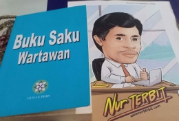 Buku saku wartawan profil saya dalam bentuk karikatur (foto dok Nur Terbit) 