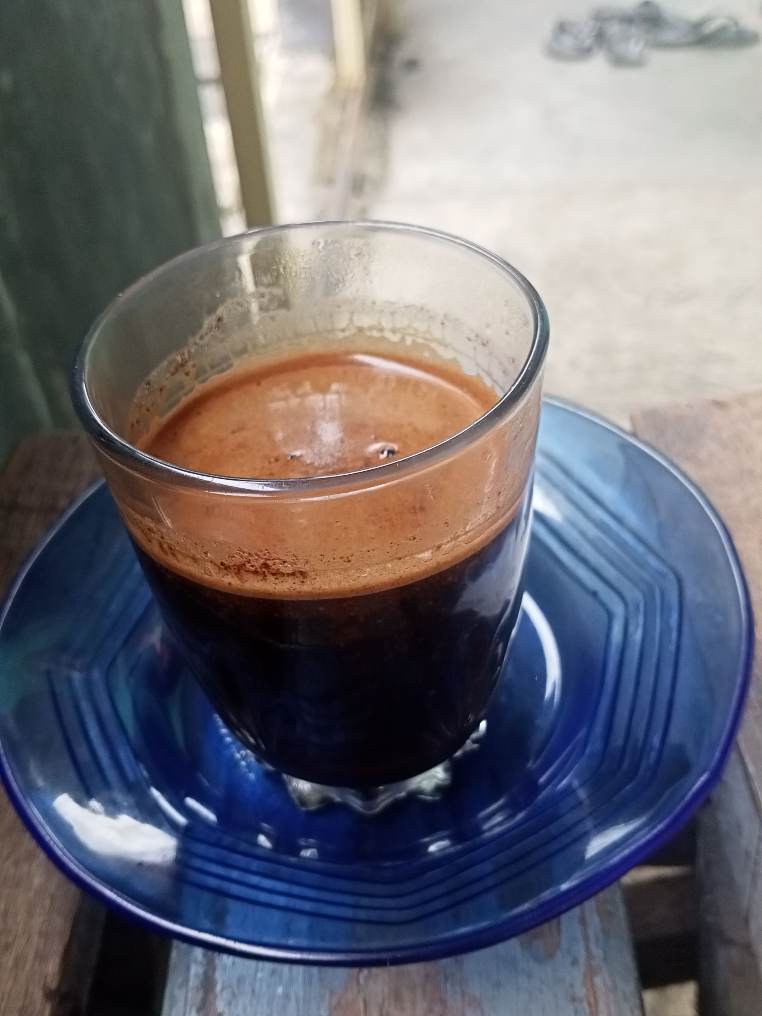 Segelas kopi hitam yang menggoda iman (dokumen pribadi)