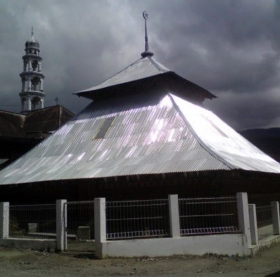 Masjid kuno Lempur Tengah, Jambi (Sumber: cagarbudaya.kemdikbud.go.id)