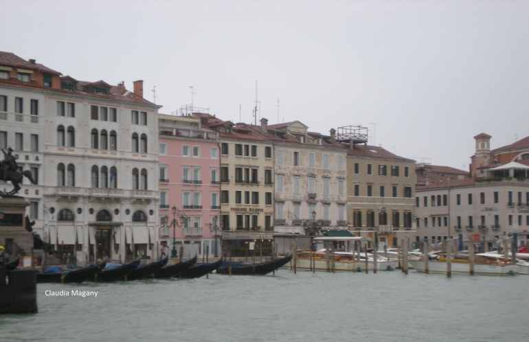 Venezia hanya melayani transportasi air (foto dokpri) 