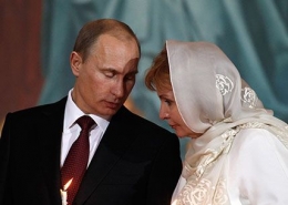 Putin dan Lyudmila  di tahun 2011. Photo: REUTERS/Sergei Karpukhin 