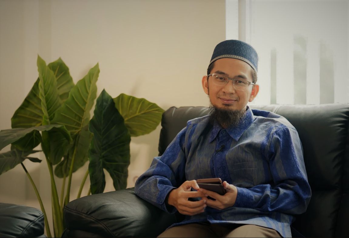 Ustadz Adi Hidayat sebagai pendakwah panutan selebriti hijrah