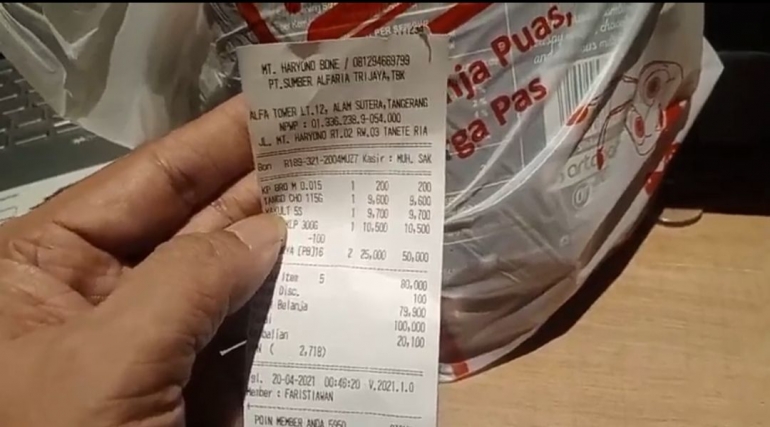 Bukti nota penjualan kantong plastik di toko ritel berdasar kebijakan KPB-KPTG oleh Ditjen PSLB3 KLHK (2016-2022). Sumber: DokPri