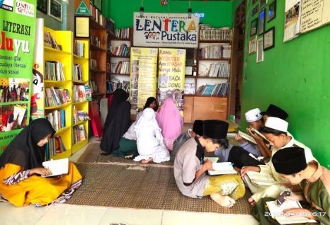 Sumber: TBM Lentera Pustaka