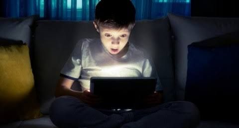 Anak Menonton Situs Pornografi | Sumber Medcom.id