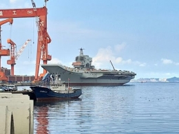 Kapal Induk Tipe 002 milik China. | Sumber: WikiMedia Commons