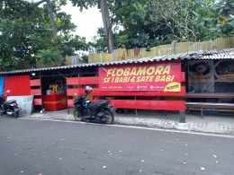 Lapak Sei Babi Flobamora di Jln. Pattimura, Malang. Foto: Parlin Pakpahan.