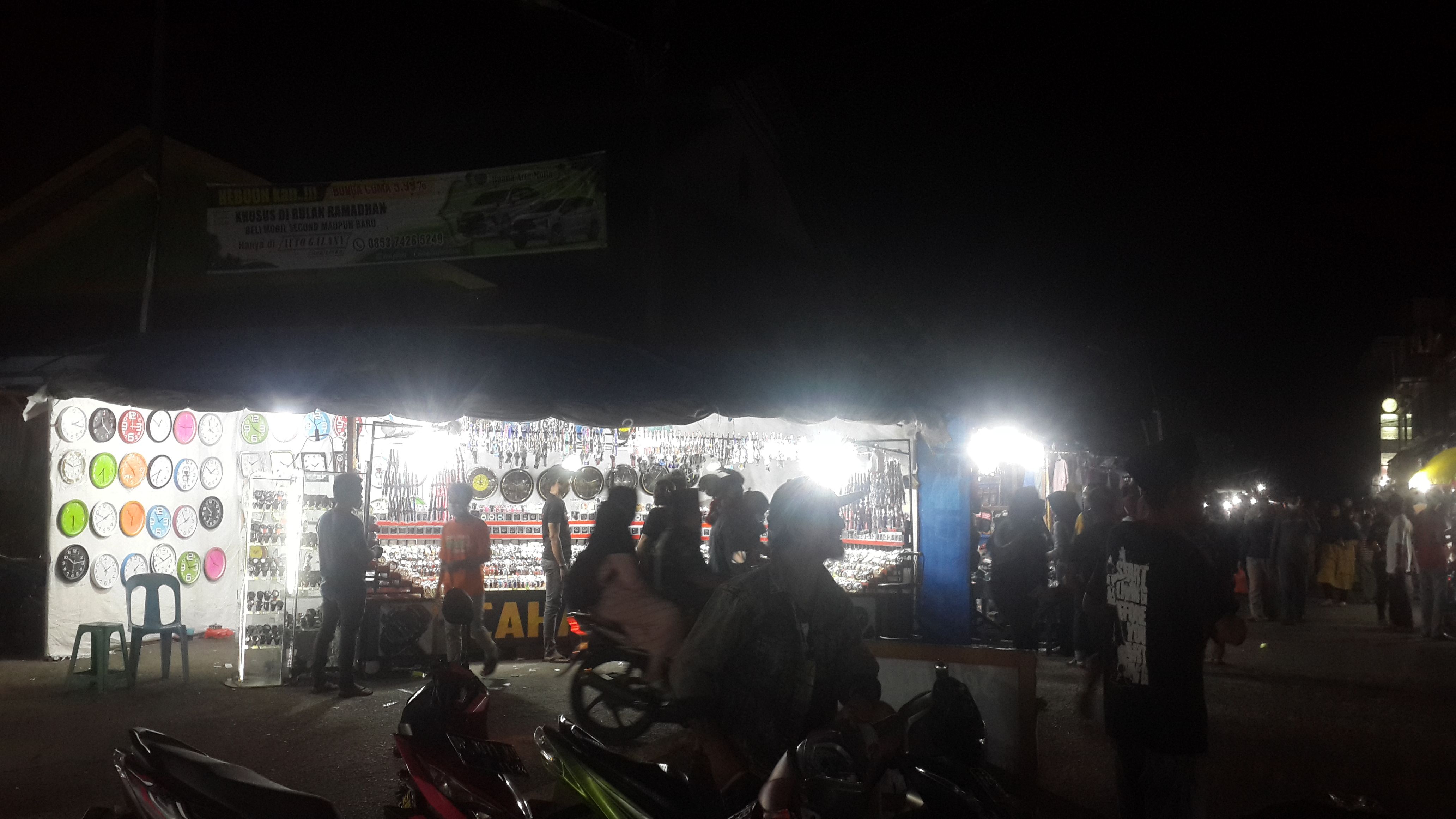 Poto Suasana bazar 