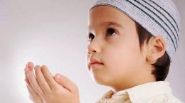 Ilustrasi anak sedang berdoa,  sumber gambar: Tribun Kaltim