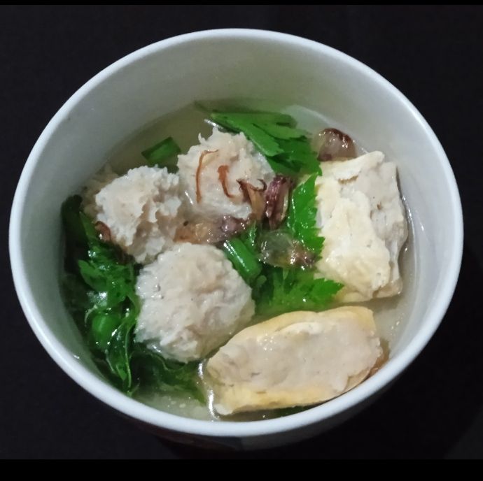 Bakso ayam dan tahu bakso