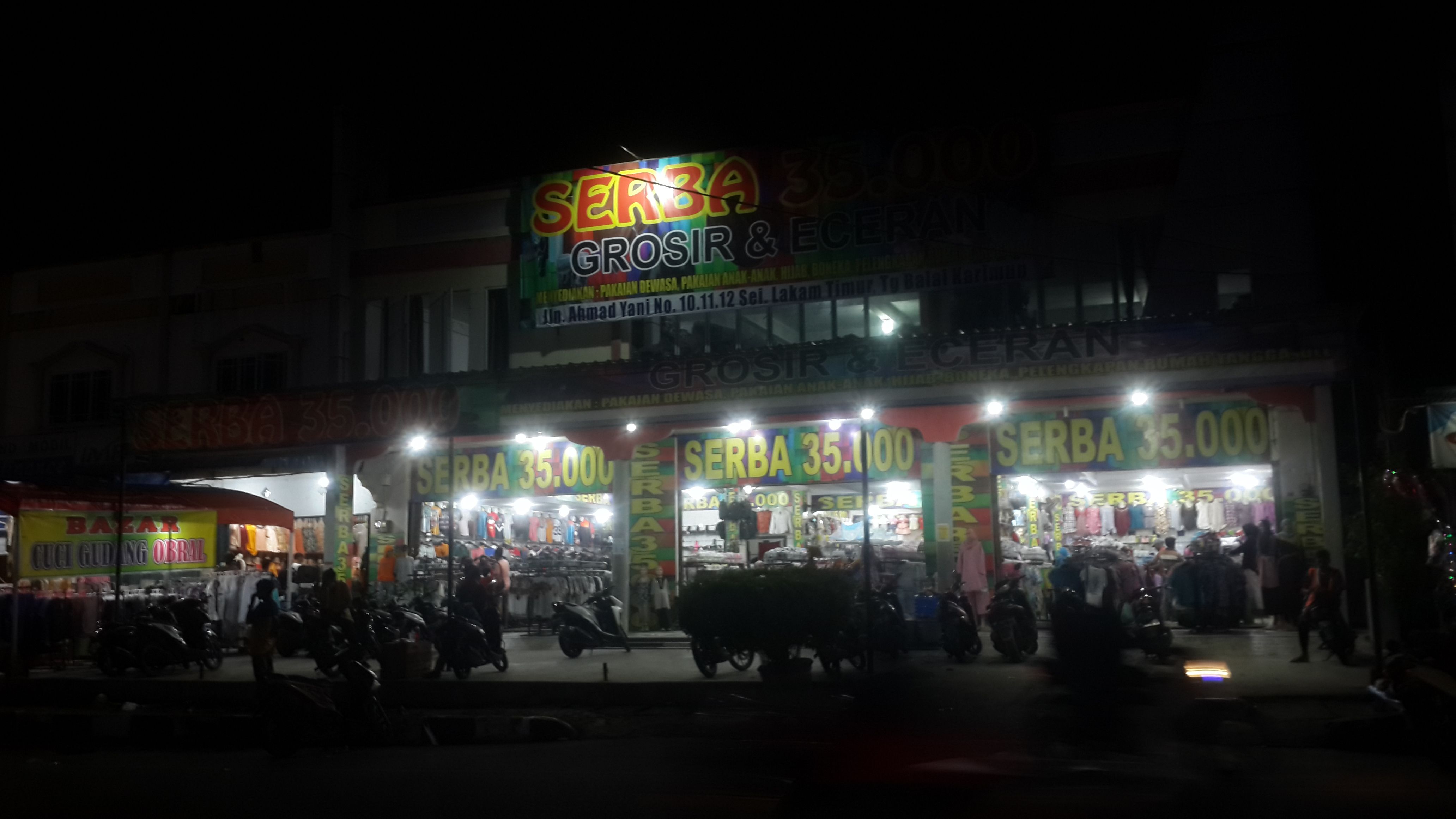 dokpri>Poto Toko bazar serba 35000 dari Toserba Orental 