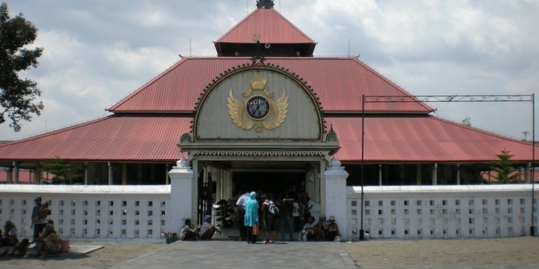 Masjid Kauman Yogyakarta - Sumber : kompas.com