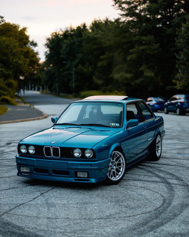 Foto BMW M40 oleh Matt Weissinger dari Pexels