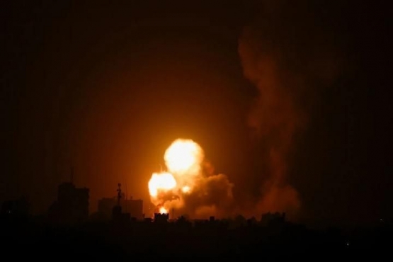 Serangan Israel Di Jalur Gaza, Selasa 19/04/2022 (Foto: REUTERS/ Ibrahim Abu Mustafa)
