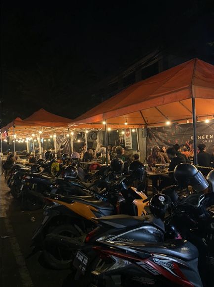 Lengkong Kecil, Surga Kuliner Malam Kota Bandung Halaman 1 - Kompasiana.com