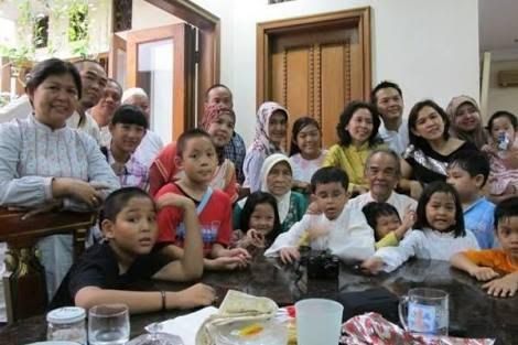 Reuni keluarga besar saat Lebaran (kaskus.co.id)