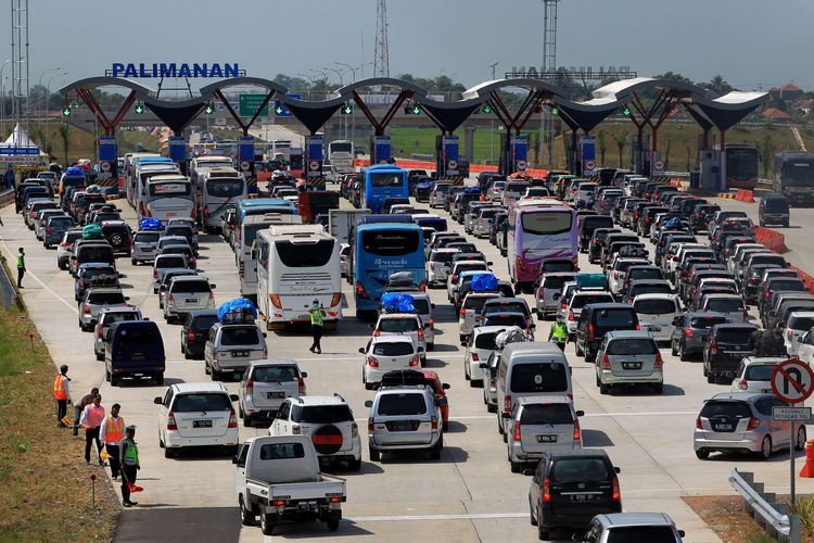 Ilustrasi mudik lebaran lewat jalan tol|dok. Kompas Images/Kristianto Purnomo, dimuat Kompas.com