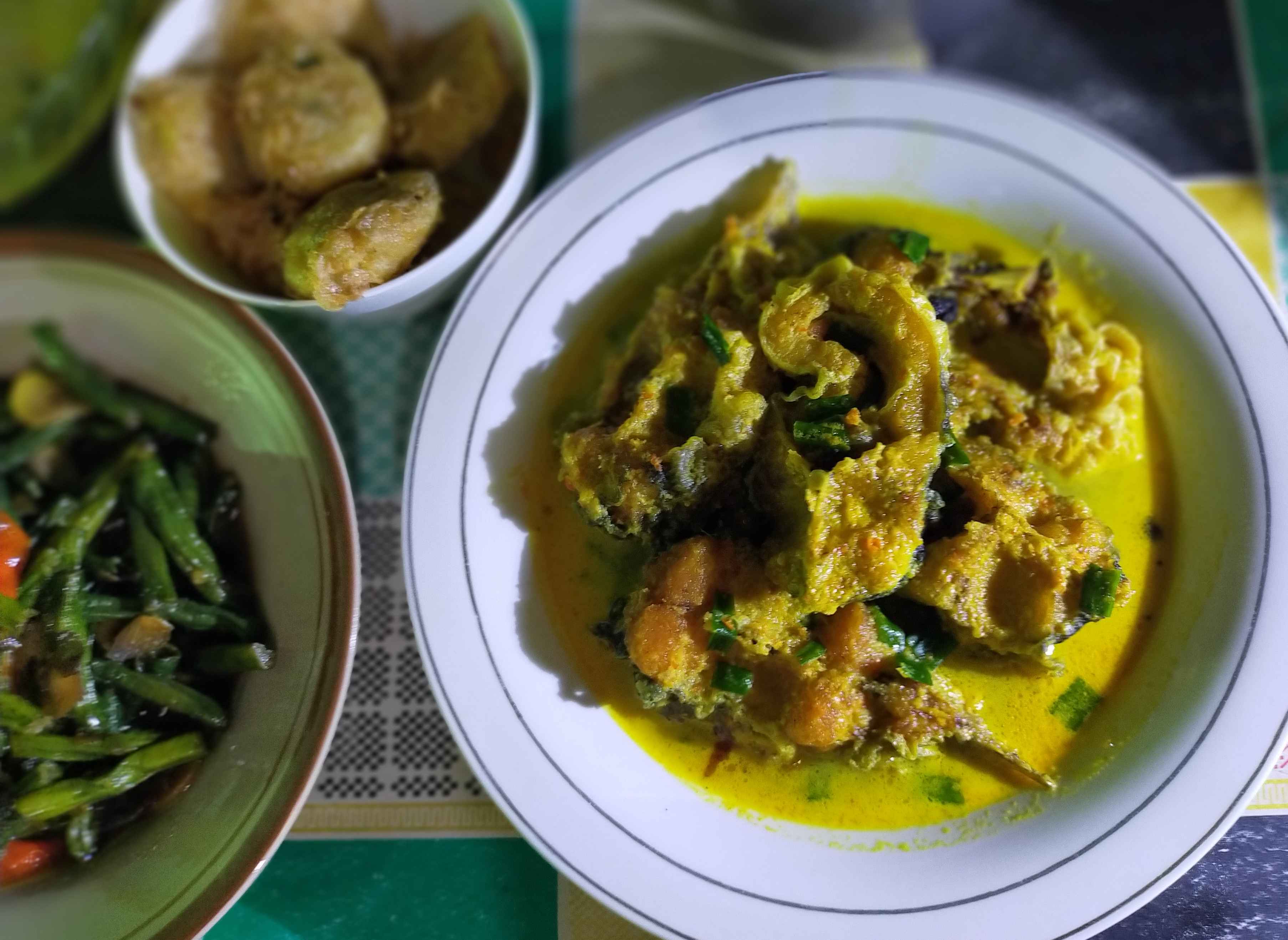 Ikan Patin Bumbu Kuning Ala Saya | Foto: Siti Nazarotin